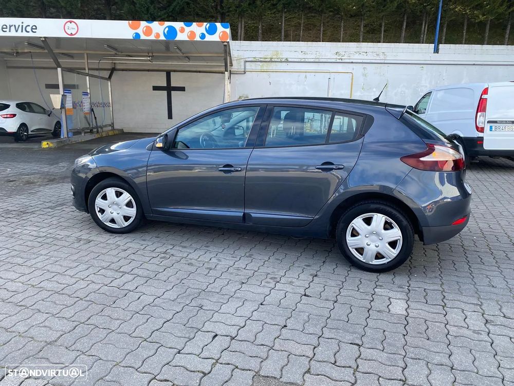 Renault Mégane ENERGY dCi 110 BUSINESS - 2