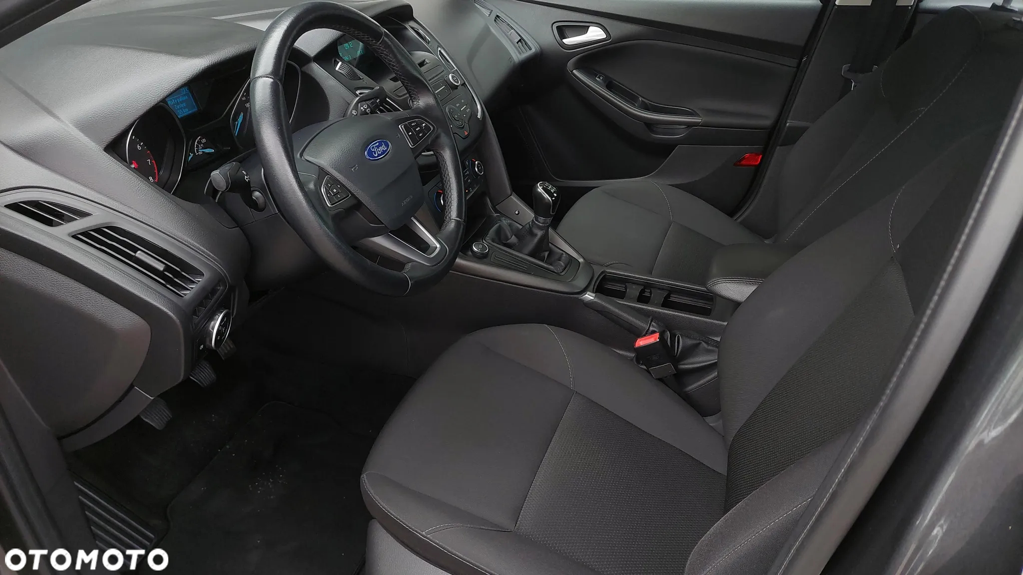 Ford Focus 1.6 Platinium X - 15