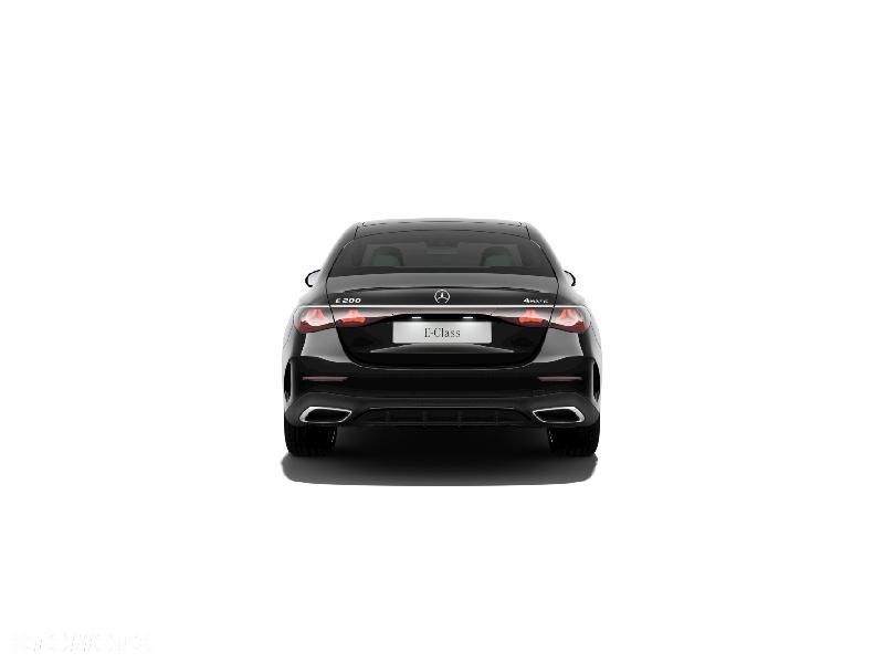 Mercedes-Benz Klasa E - 4