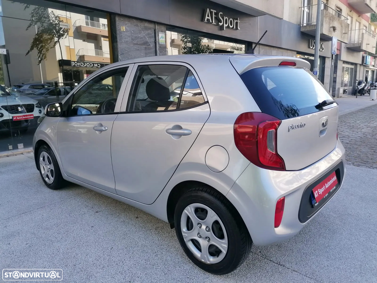 Kia Picanto 1.0 CVVT LX - 34