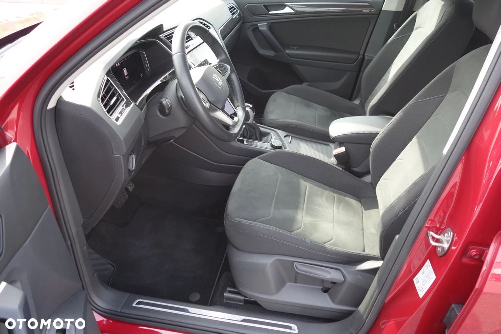 Volkswagen Tiguan 2.0 TSI 4Mot Elegance DSG - 18