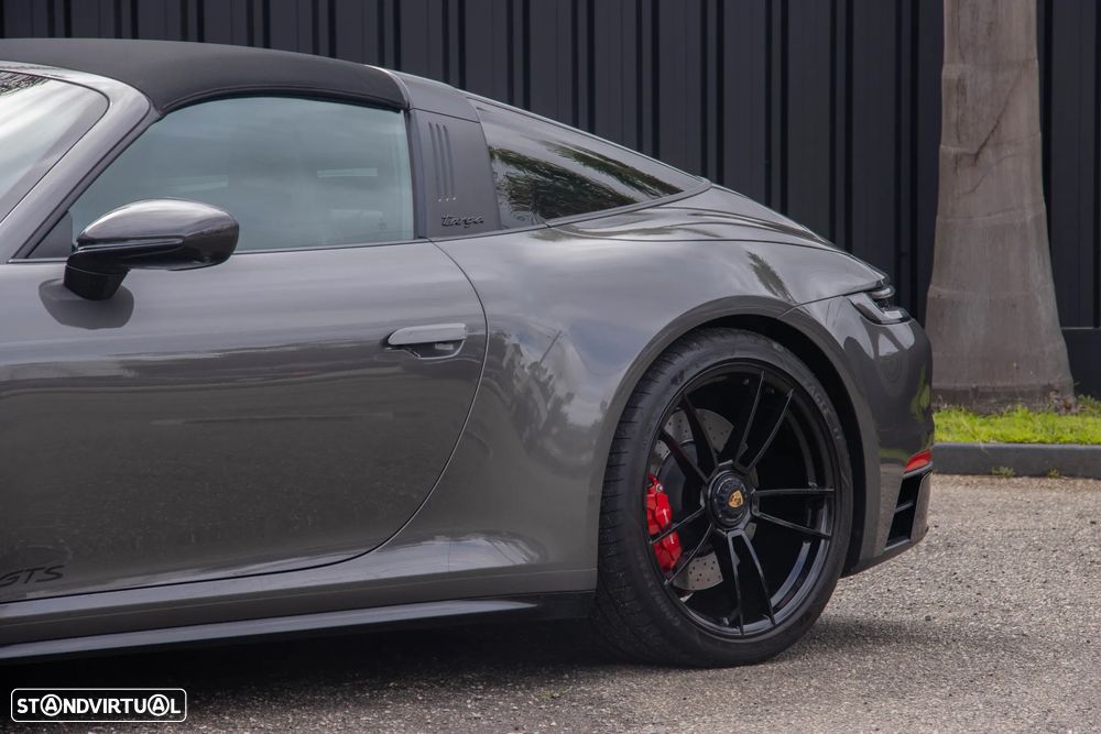 Porsche 911 (992) Targa 4 GTS PDK - 8