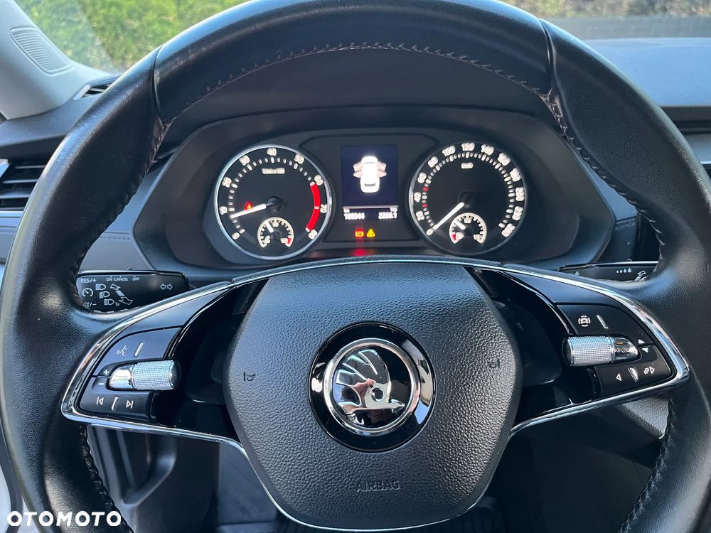 Skoda Octavia 1.5 TSI ACT Ambition - 15