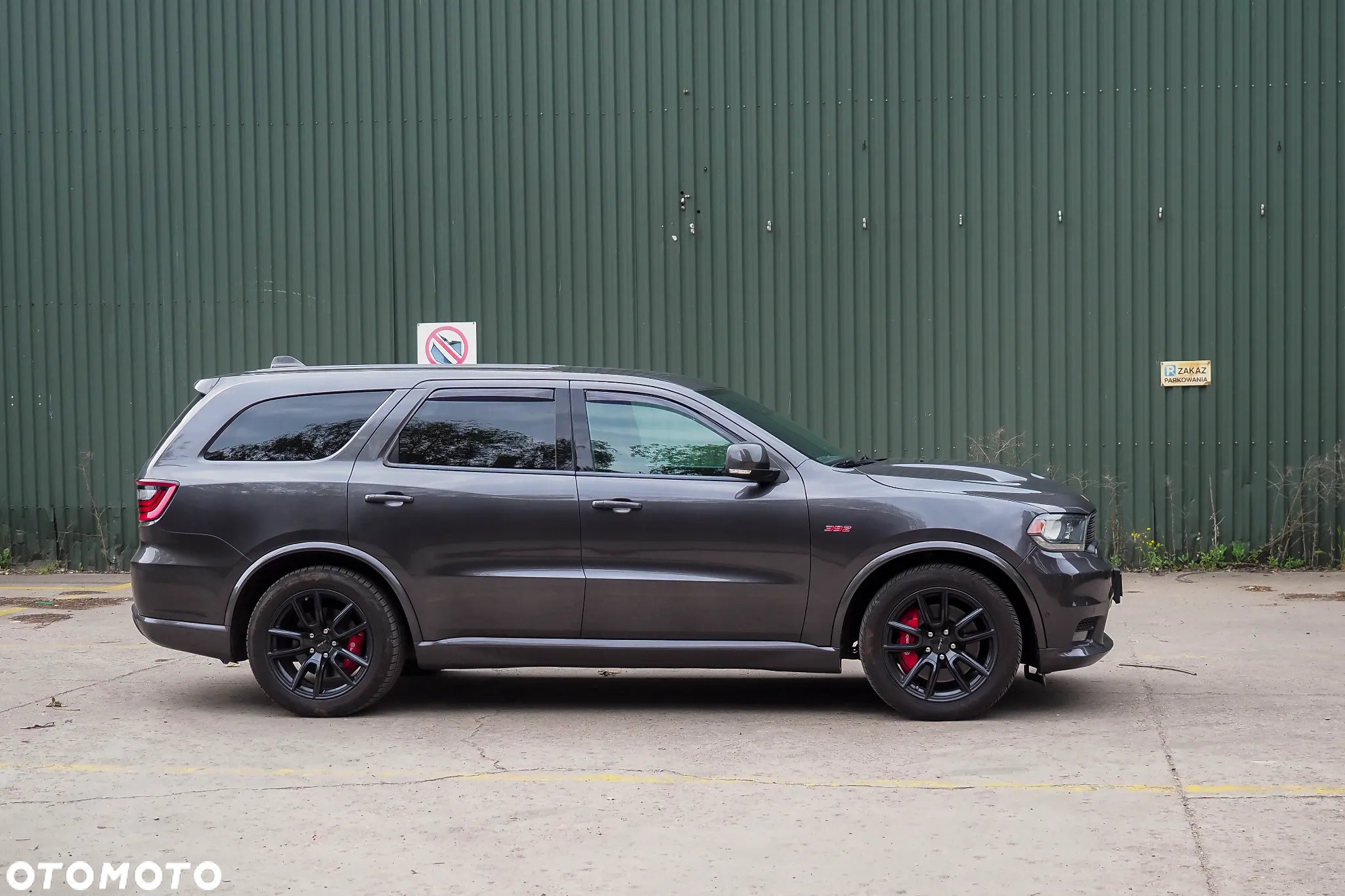 Dodge Durango 6.4 SRT - 38
