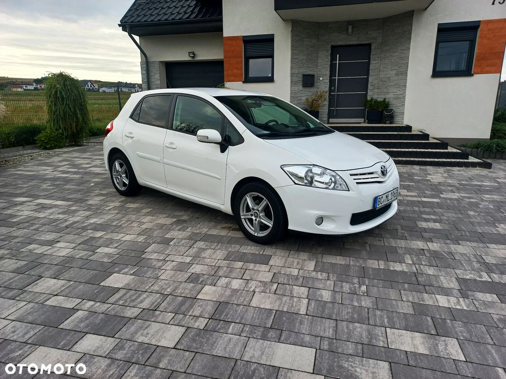 Toyota Auris 1.6 Edition - 19