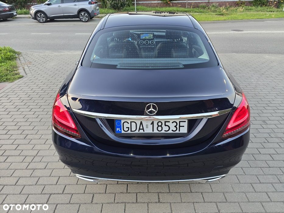 Mercedes-Benz Klasa C 220 d 9G-TRONIC - 16