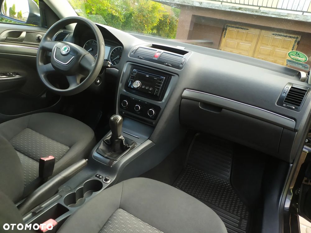 Skoda Octavia - 23
