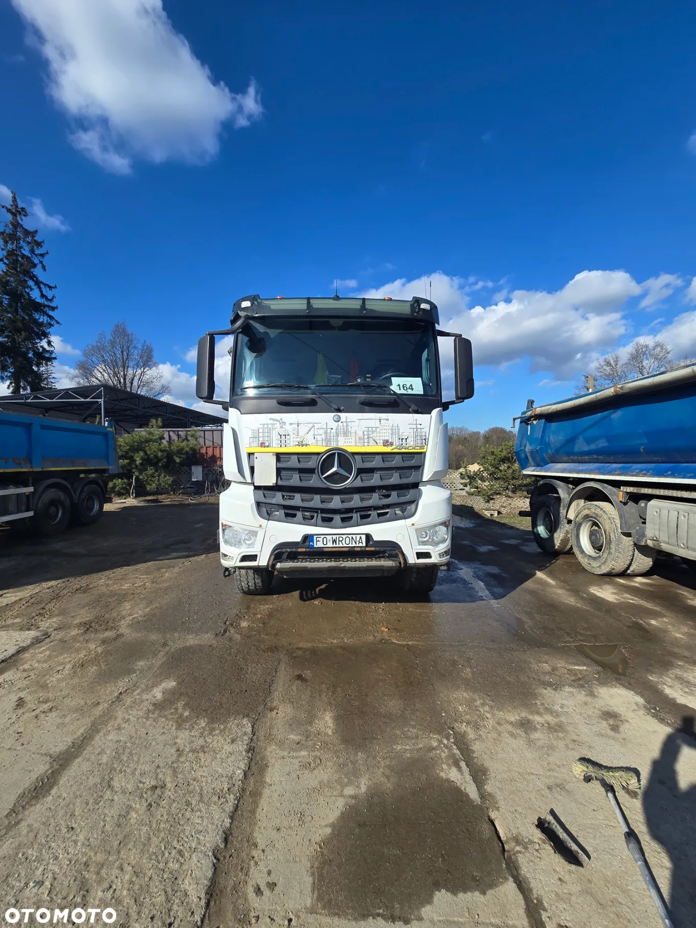 Mercedes-Benz AROCS - 12