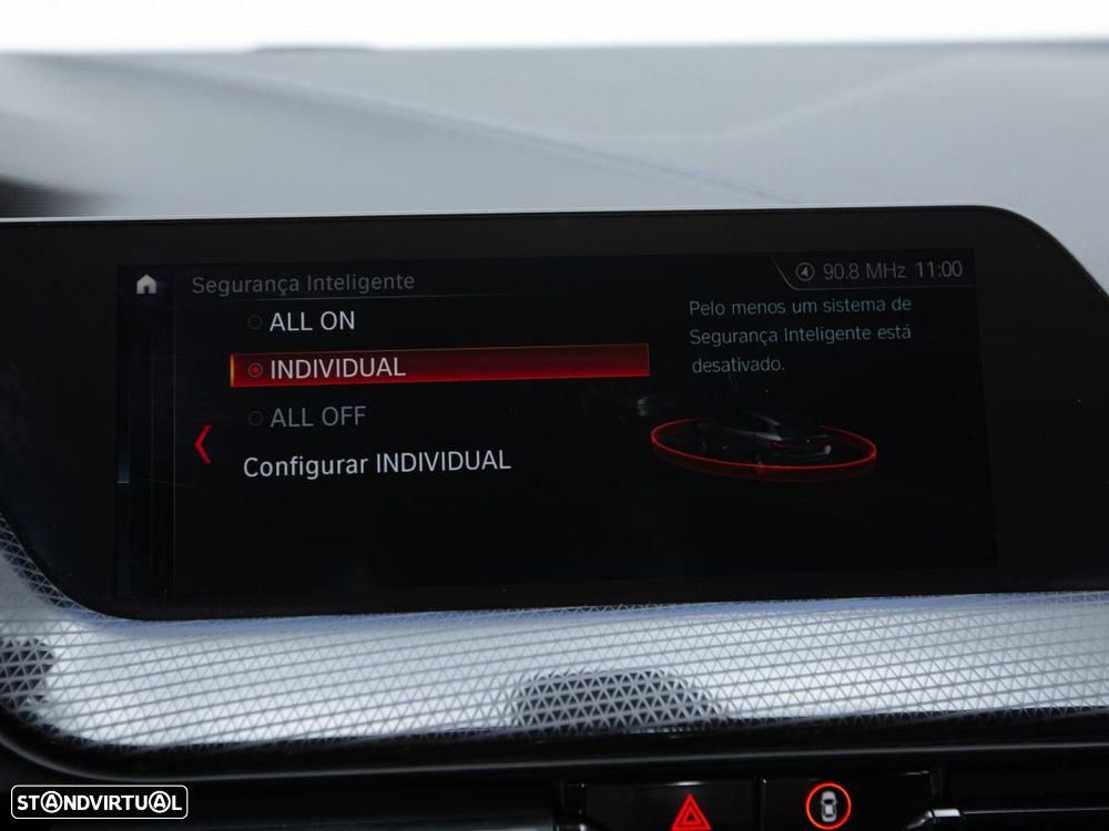 BMW 116 d Corporate Edition M — fotografia 24