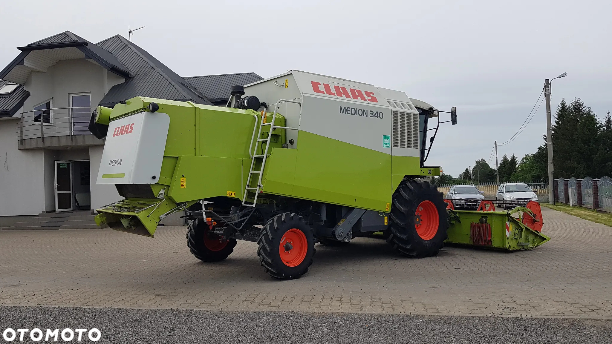Claas Medion 340 - 18