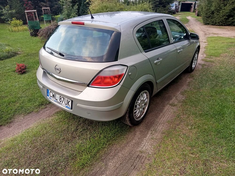 Opel Astra 1.4 - 4