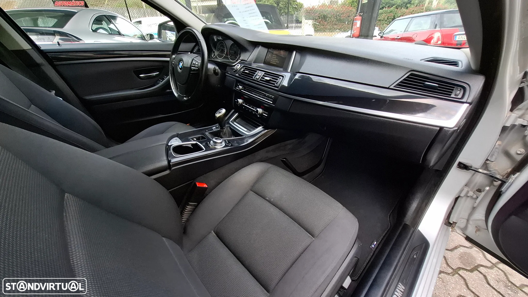 BMW 520 d Line Luxury - 28