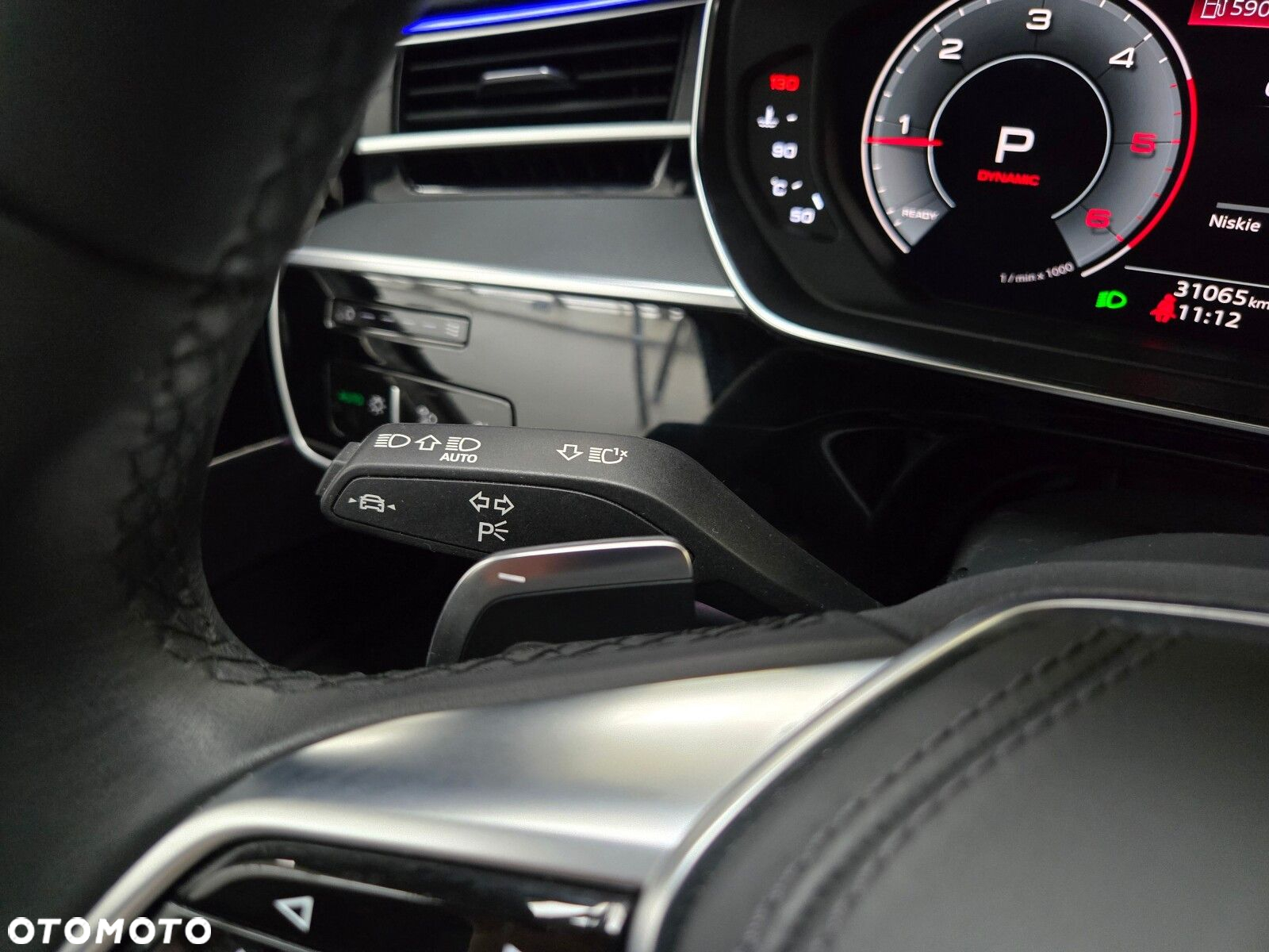 Audi A8 - 27