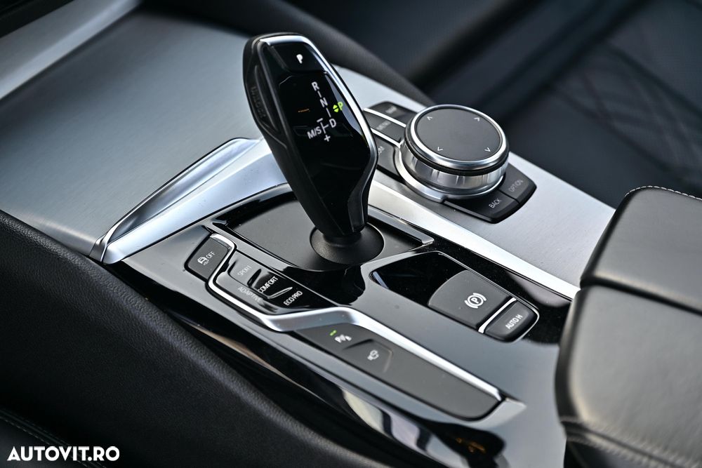 BMW Seria 5 - 36