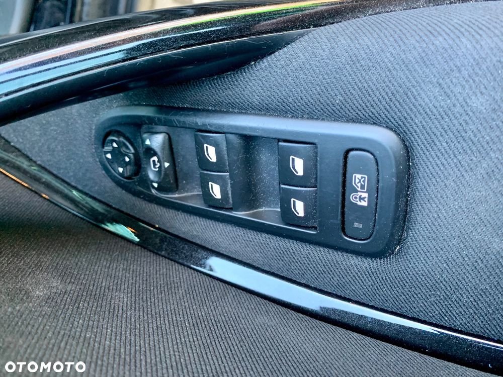 Citroën C5 Tourer HDi 200 FAP Exclusive - 22