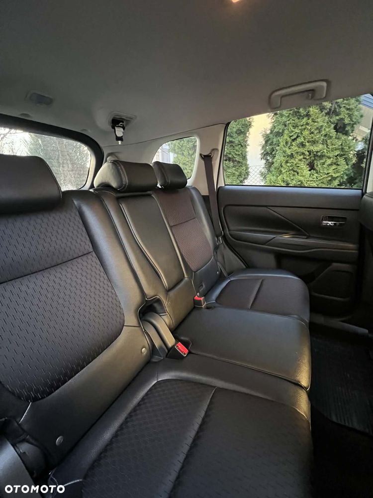 Mitsubishi Outlander 2.0 Intense 4WD CVT - 8