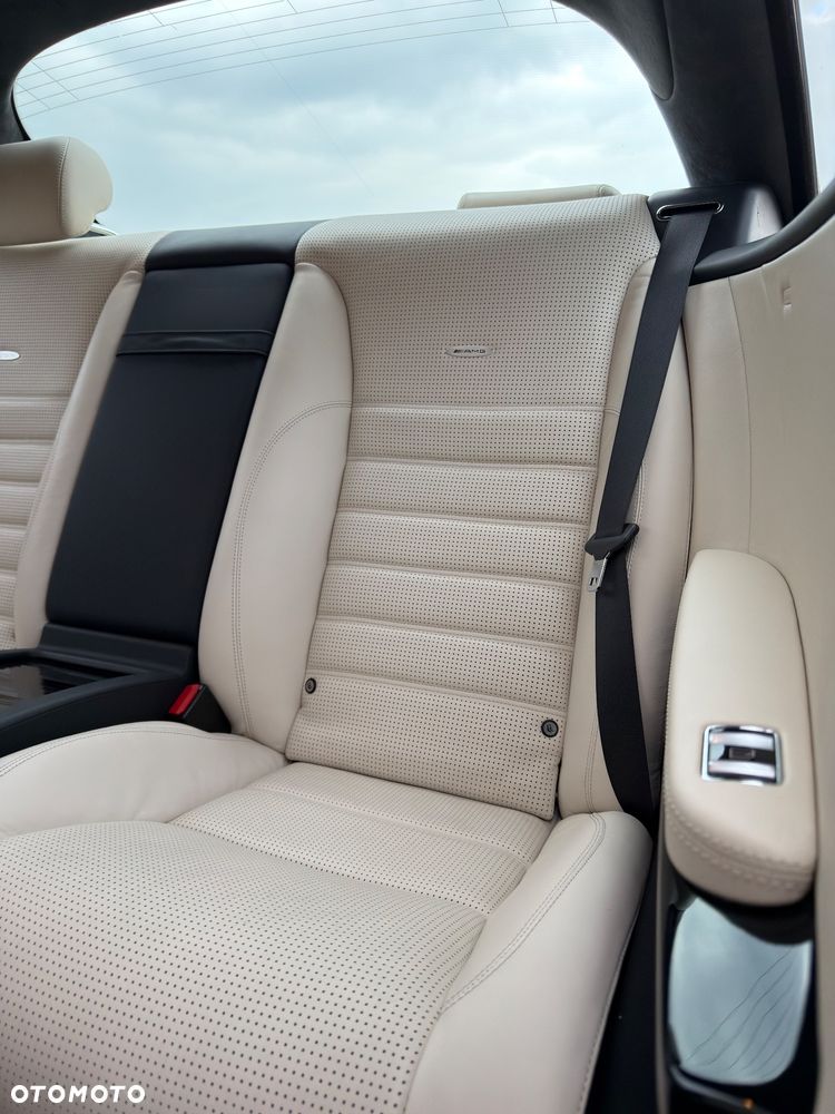 Mercedes-Benz CL 63 AMG - 15