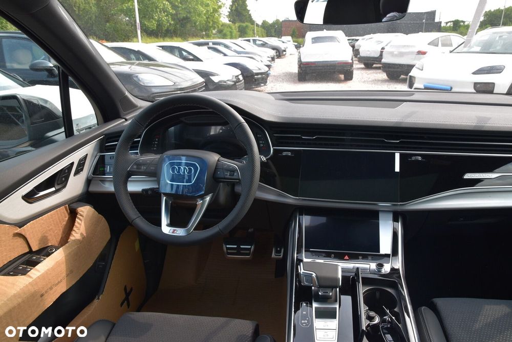 Audi Q7 - 8
