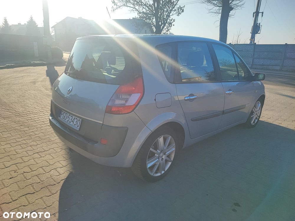 Renault Scenic - 5