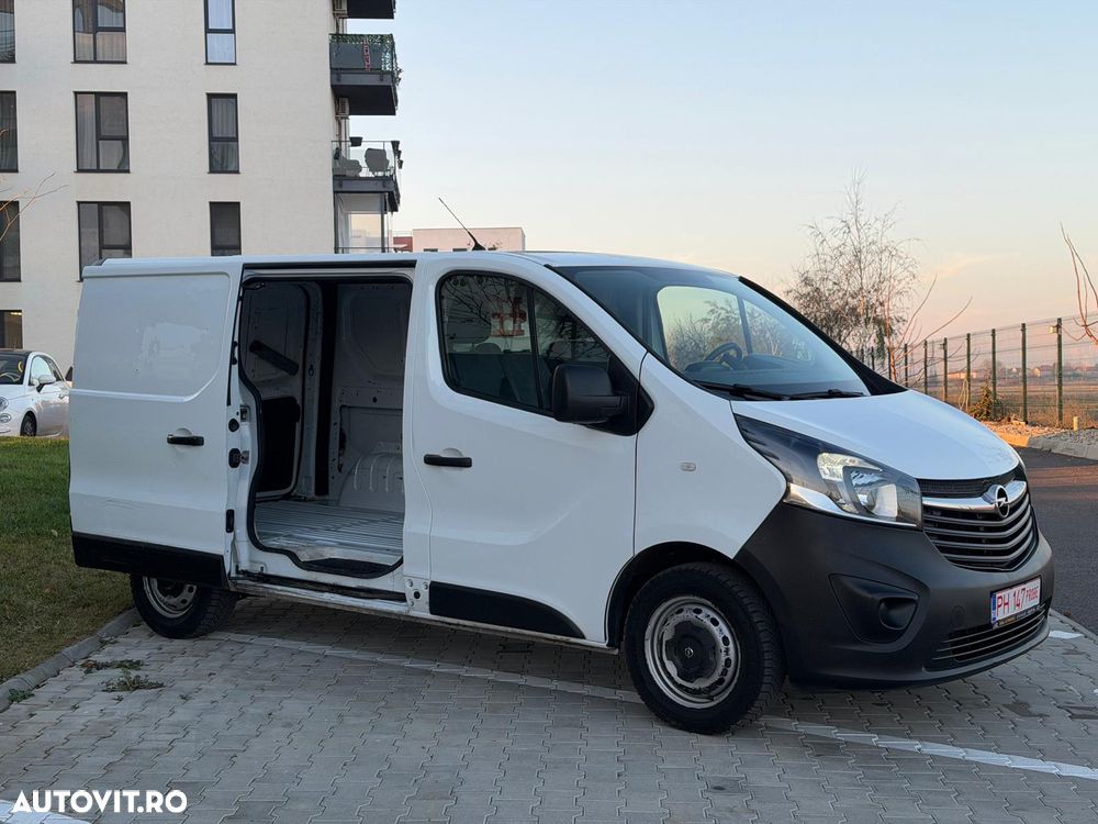 Opel Vivaro - 3