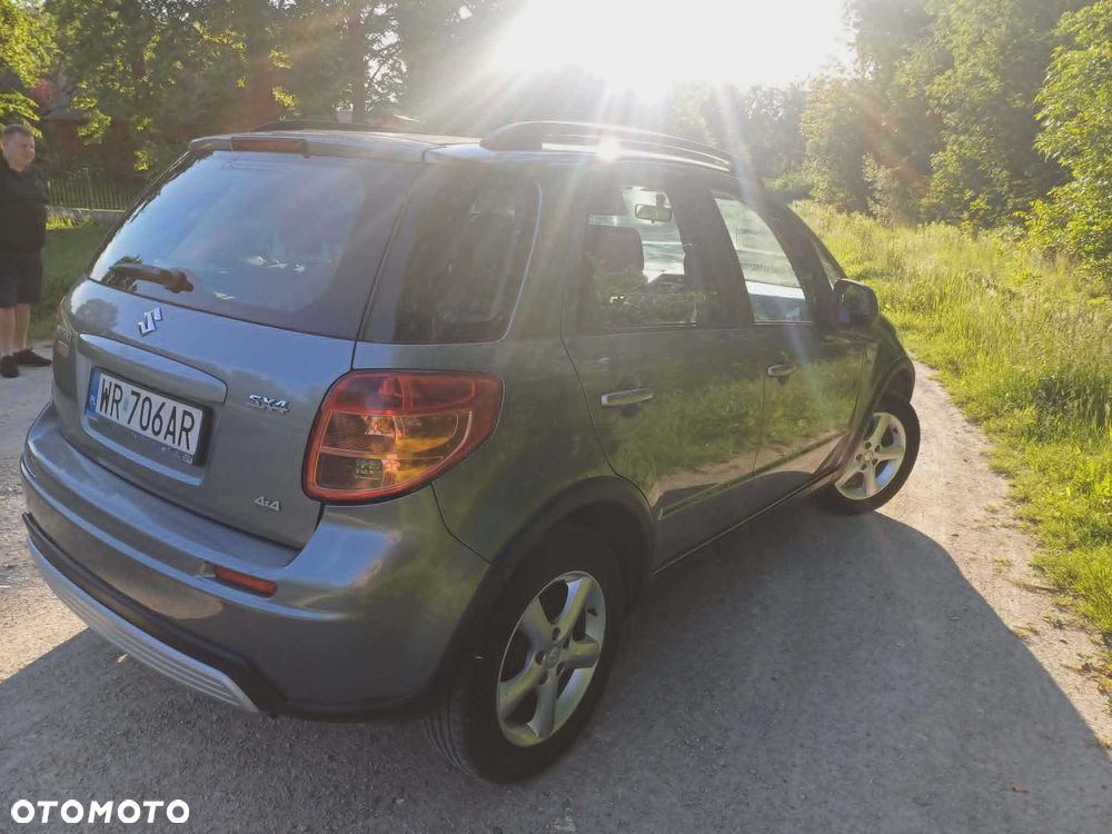 Suzuki SX4 - 3