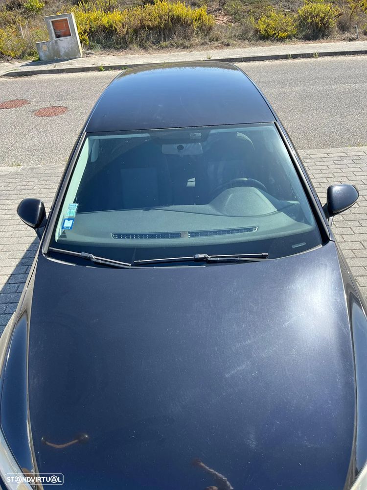 VW Golf 1.6 TDi Trendline BlueMotion - 33