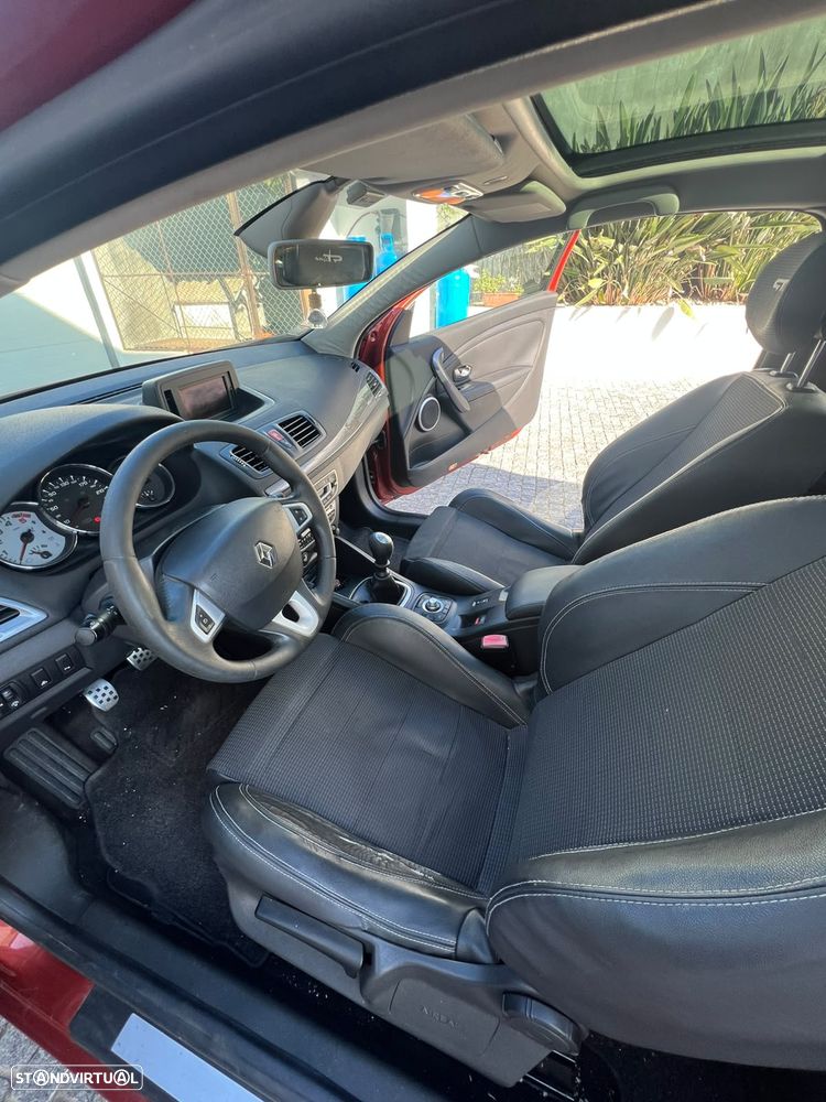 Renault Mégane Coupe - 27
