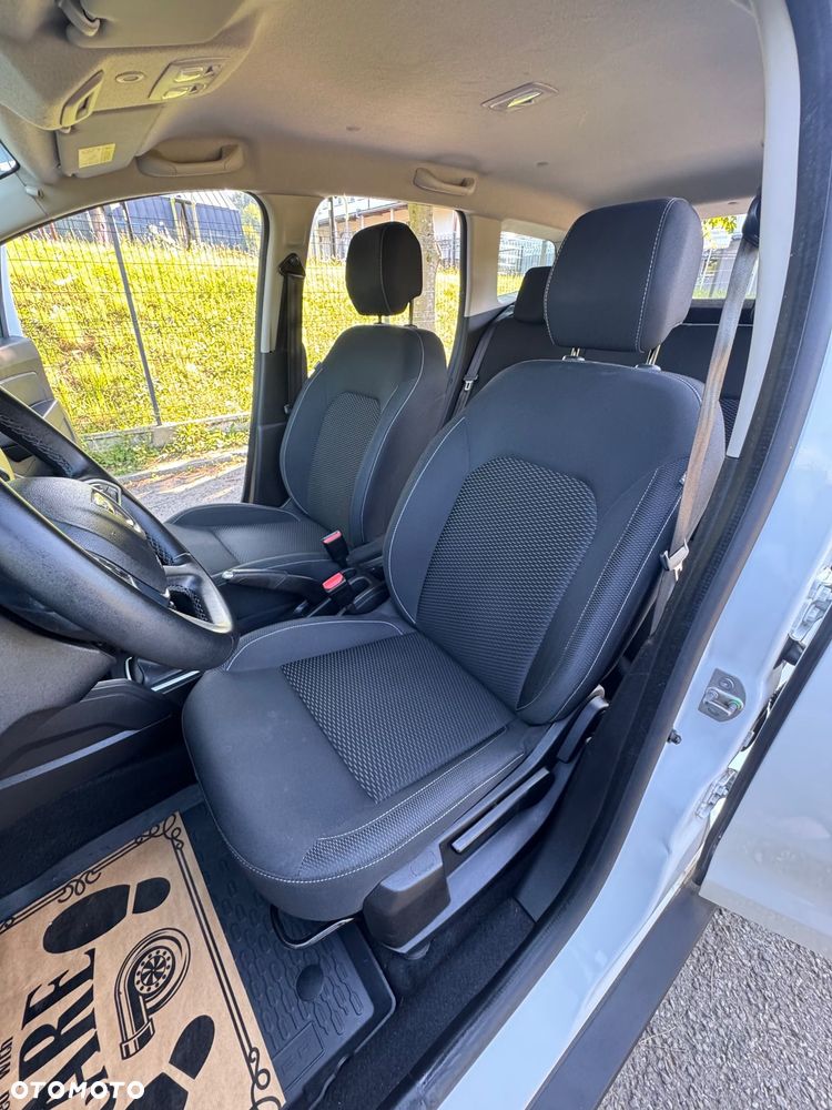 Dacia Duster 1.3 TCe FAP Techroad 4WD - 19