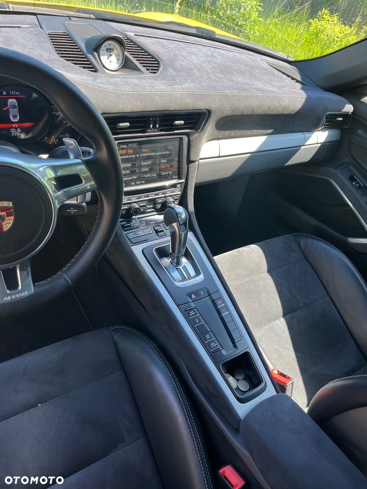 Porsche 911 - 4
