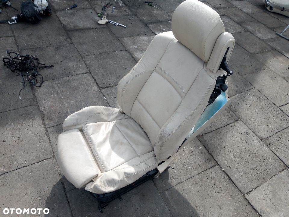 bmw e93 cabrio fotel siedzenie przod przednie lewe skora skorzane - 1