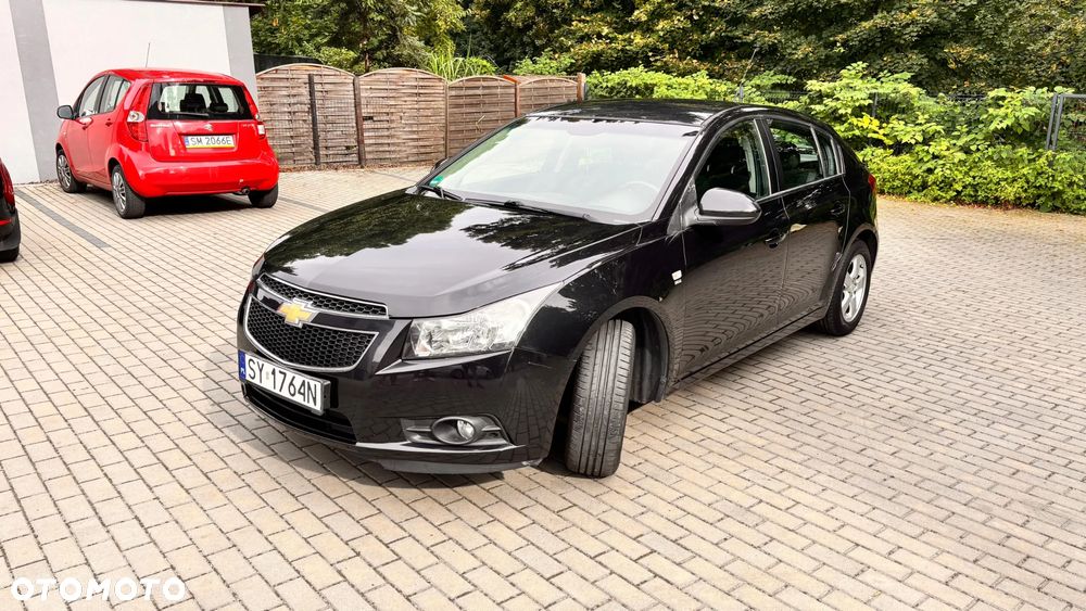 Chevrolet Cruze 1.8 LT - 9