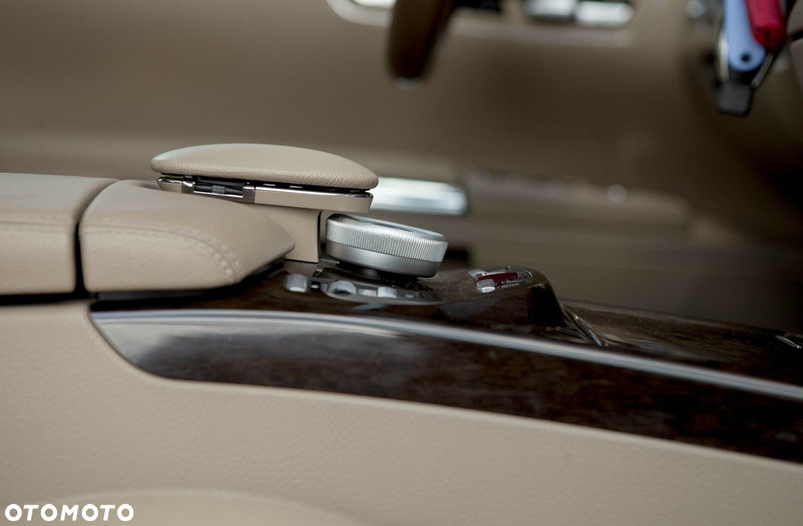 Mercedes-Benz Klasa S 350 BlueTec L 4-Matic - 33