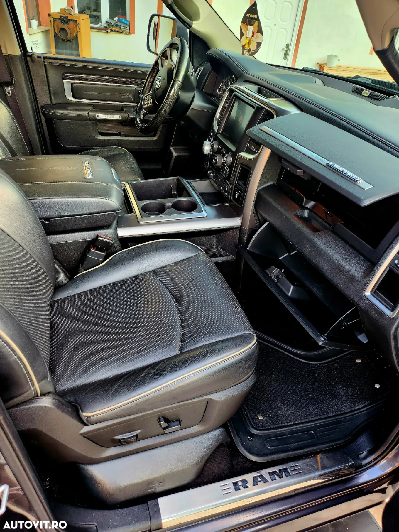 Dodge RAM - 21