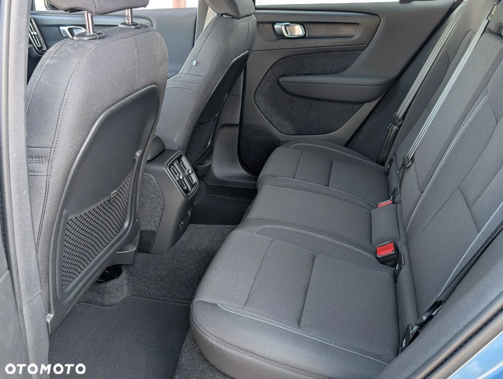 Volvo C40 Recharge Extended Range Plus - 17