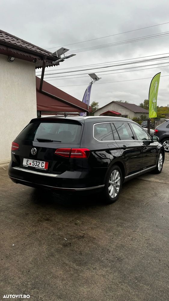 Volkswagen Passat Variant 2.0 TDI SCR Highline - 3