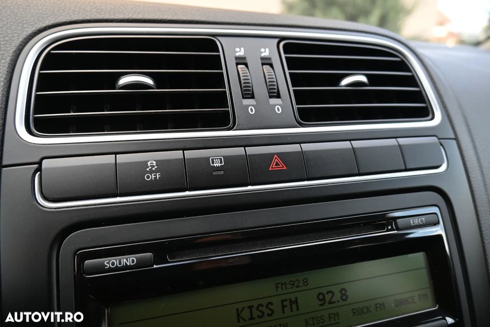 Volkswagen Polo 1.2 TSI Highline - 35