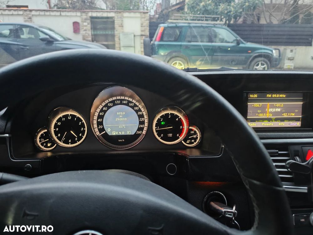 Mercedes-Benz E - 6