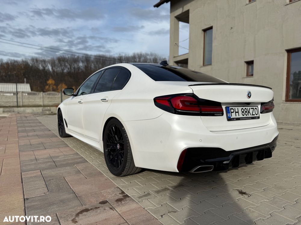 BMW Seria 5 520d AT - 14