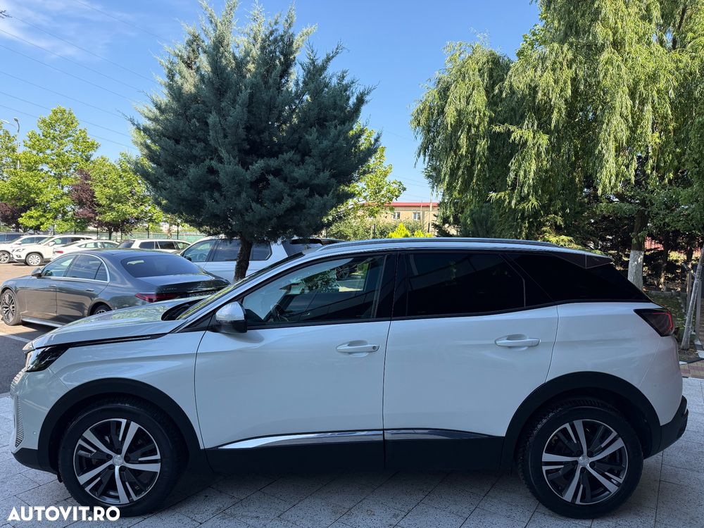 Peugeot 3008 PureTech 130 Stop & Start GPF EAT8 Allure - 26