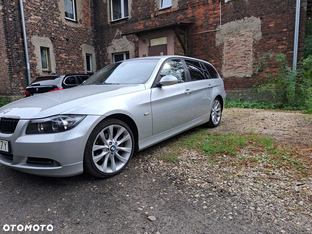 BMW 3 Series 2006 photo 2