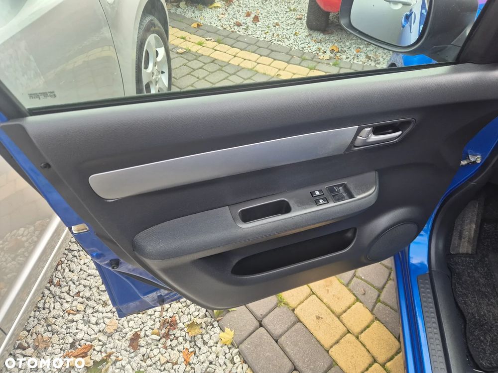 Suzuki Swift 1.3 Club - 10