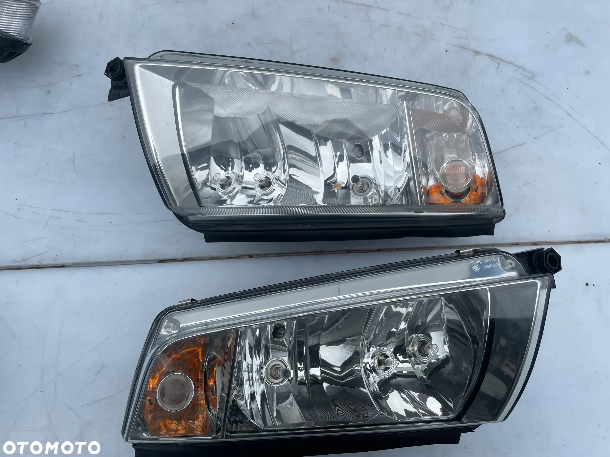 LAMPY LAMPA LEWY PRAWY PRZÓD SKODA FABIA I - 14
