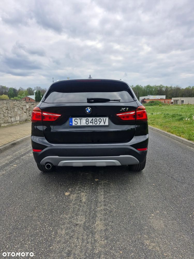 BMW X1 sDrive18d - 6