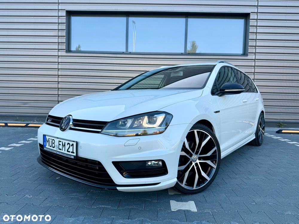 Volkswagen Golf 2.0 TDI BlueMotion Technology DSG Lounge - 1
