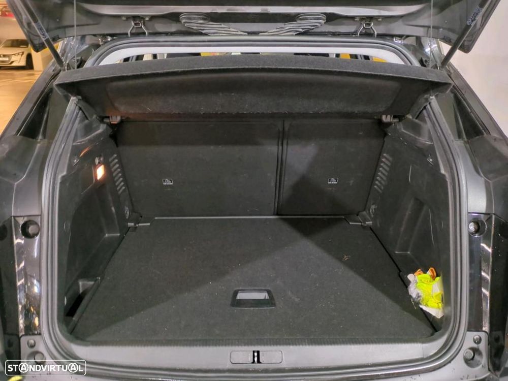 Peugeot 3008 1.2 PureTech Active - 21