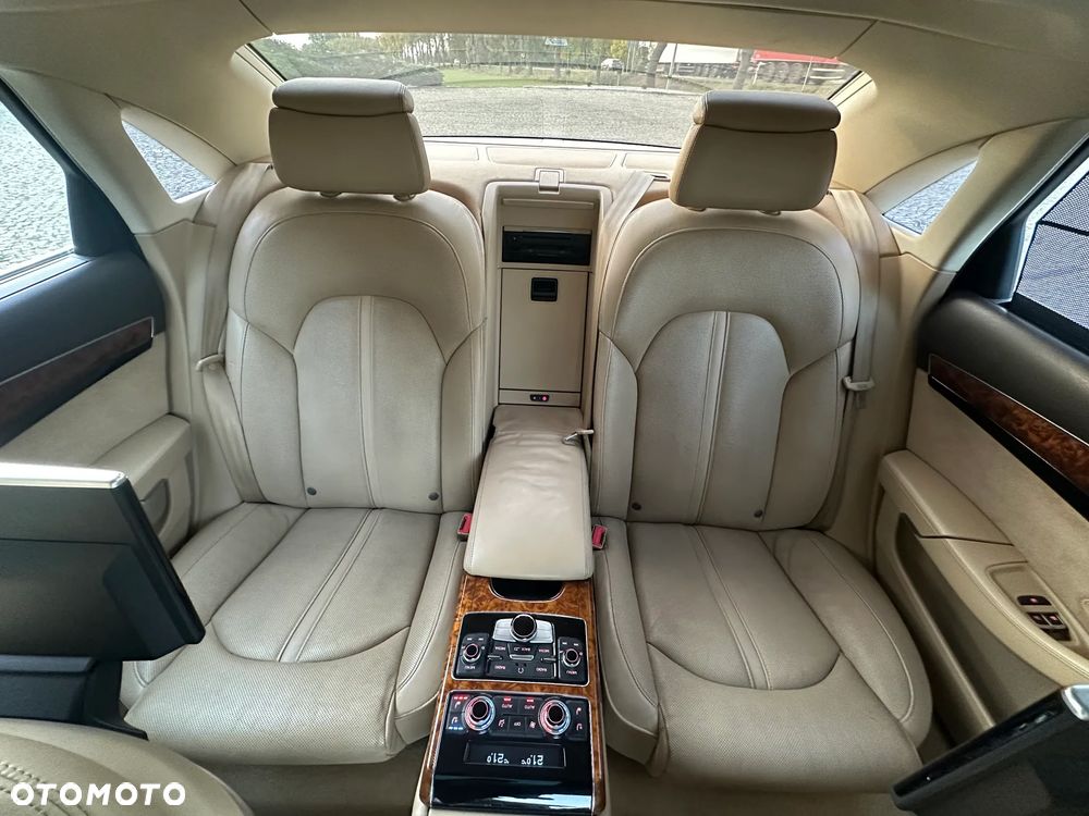 Audi A8 4.2 TDI L Quattro - 37