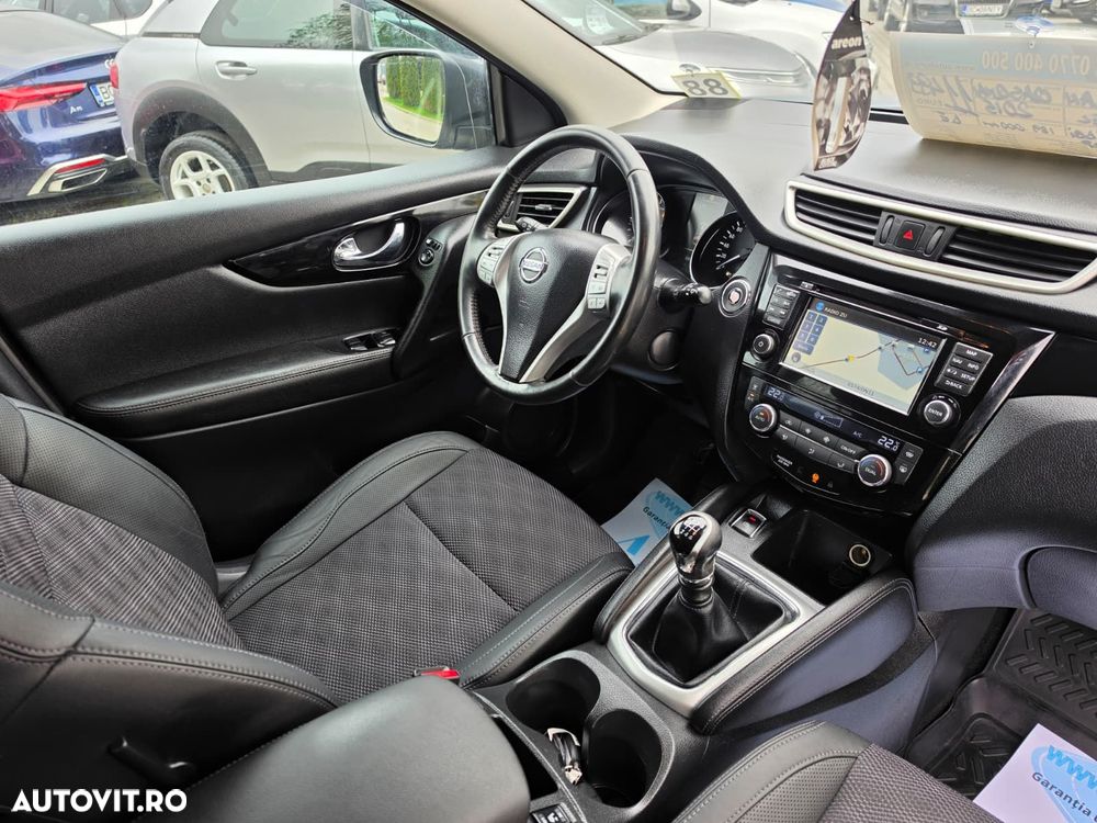 Nissan Qashqai - 11