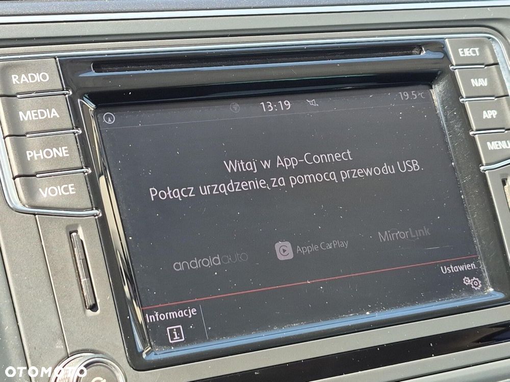 Volkswagen Multivan 2.0 TDI L2 Comfortline DSG - 11