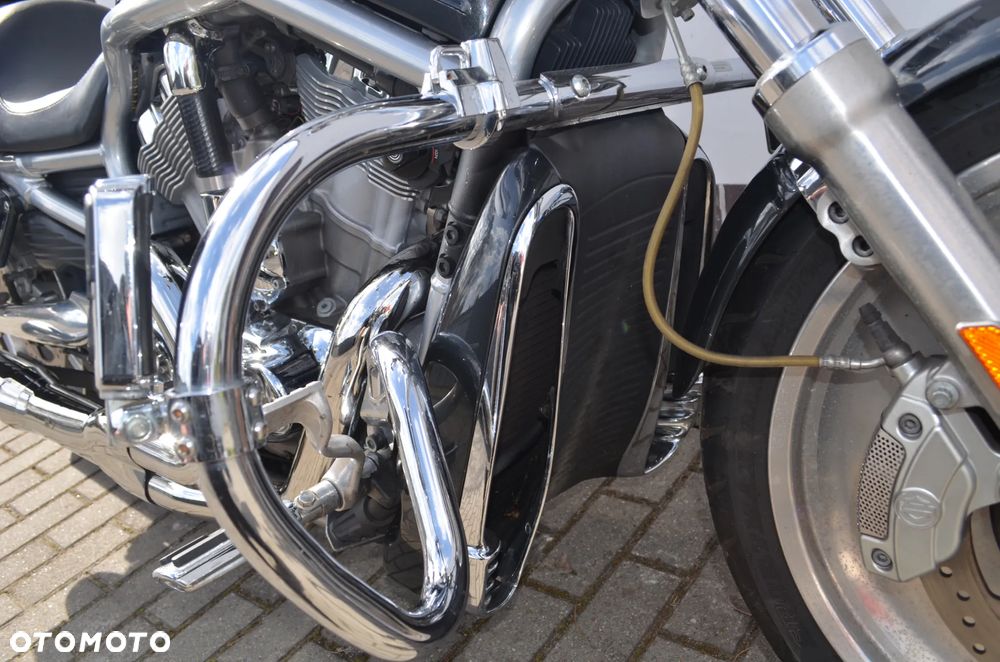 Harley-Davidson V-Rod Street Rod - 14