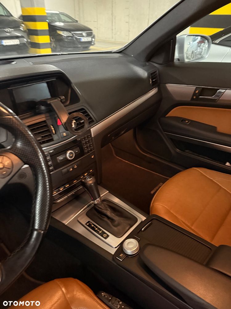 Mercedes-Benz Klasa E 350 CDI BlueEff - 8